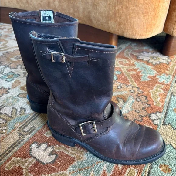 Frye Engineer 12R Women’s In Brown Leather Size 10 - Picture 2 of 8
